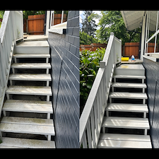 Top-Quality-Deck-Cleaning-in-Bellevue-WA 1